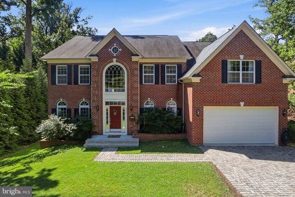 5502 16TH ST N, ARLINGTON, VA 22205 - Image 5a81f1a1d5a8f21adeb10e761c8a1f61/4261107004