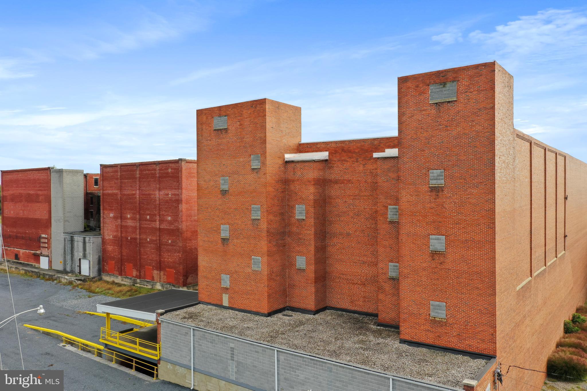 CHAMBERSBURG - Commercial Sale