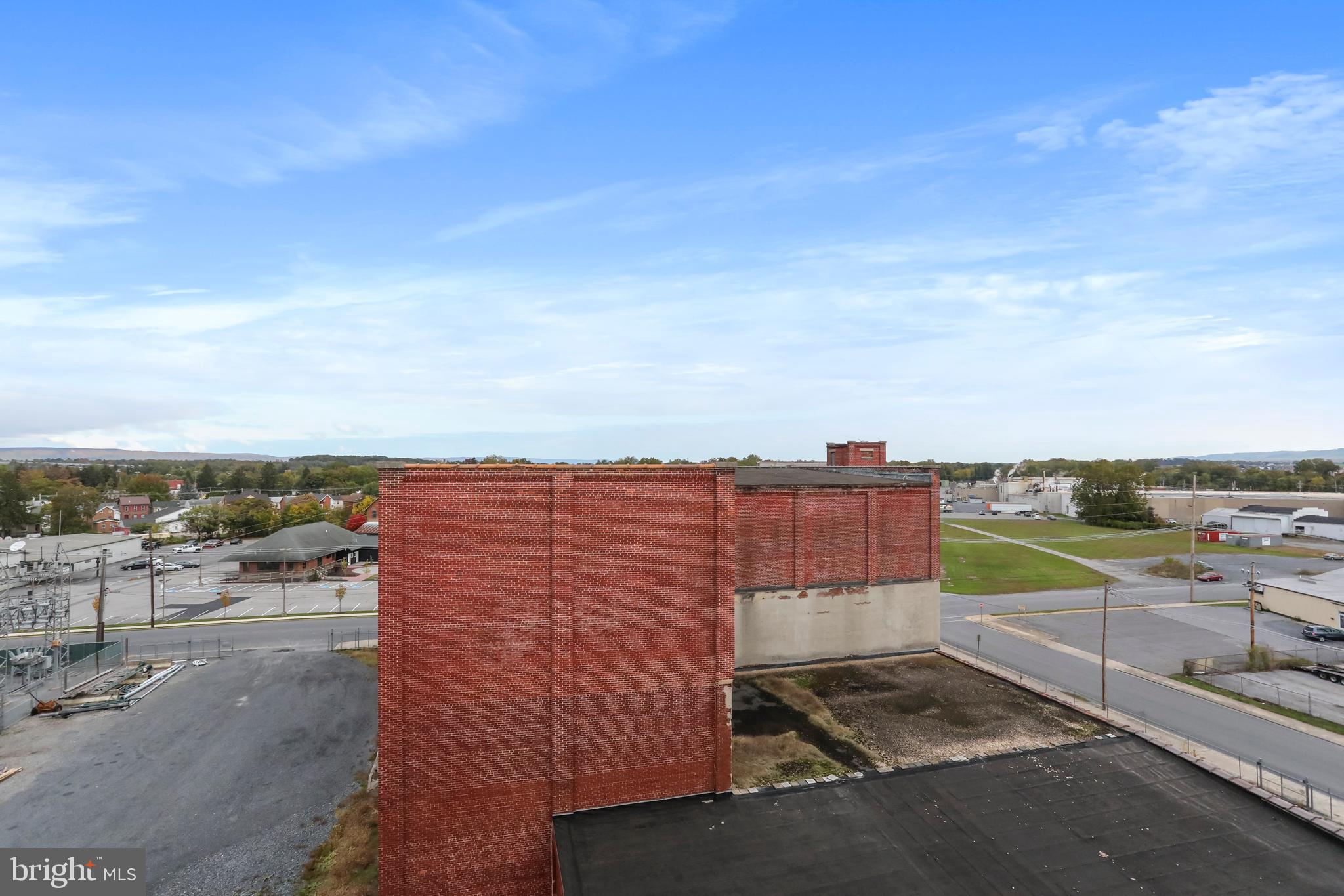 CHAMBERSBURG - Commercial Sale