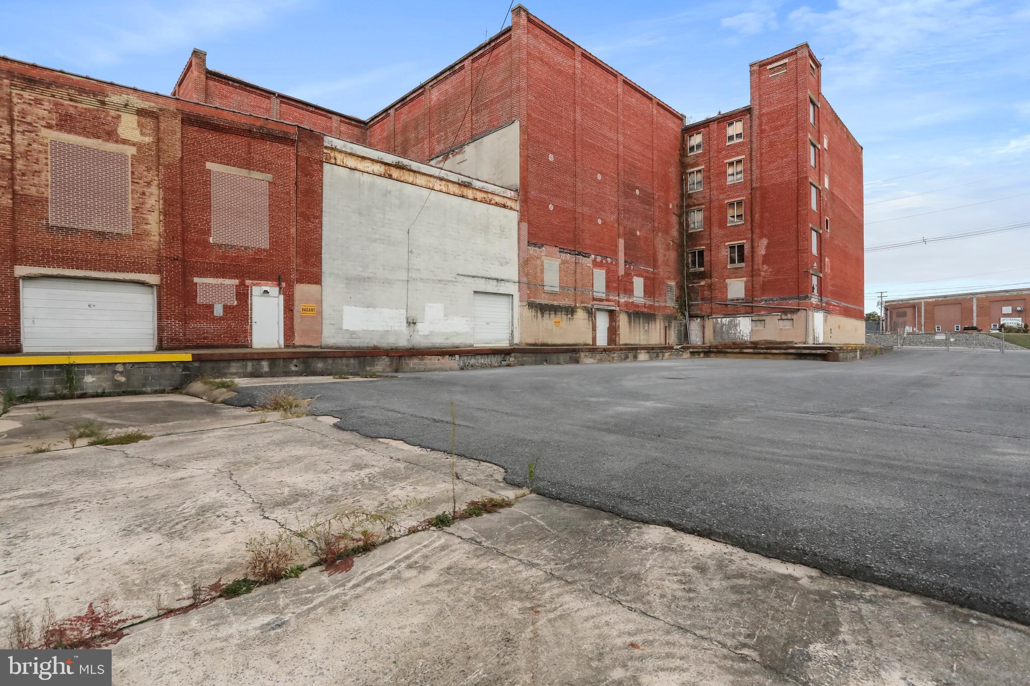 CHAMBERSBURG - Commercial Sale