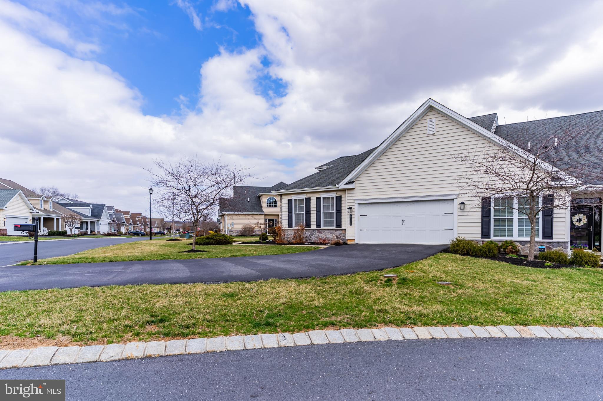TRADITIONS OF AMERICA AT SILVER SPRING - Residential
