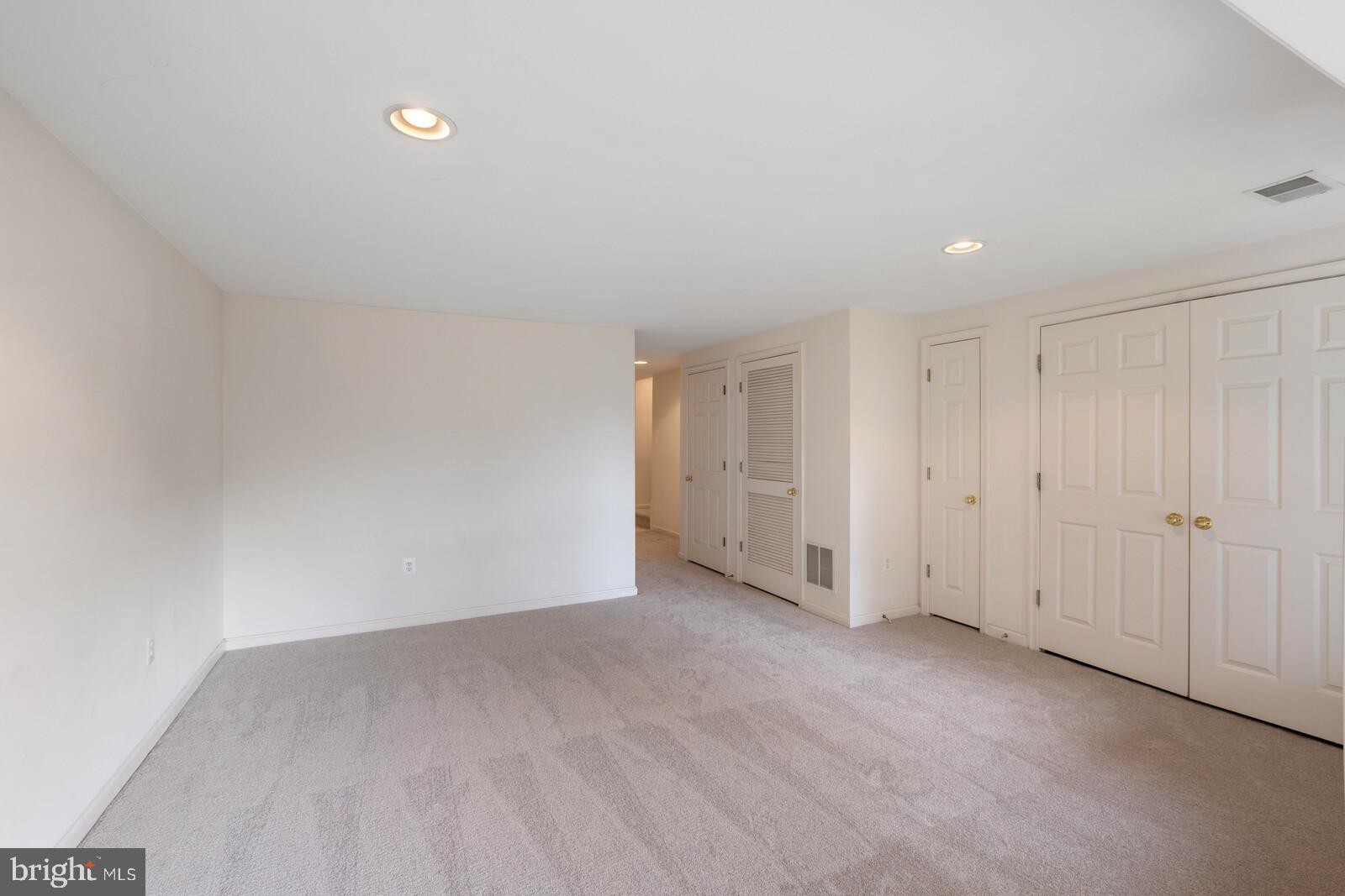 DOMINION STATION - Residential