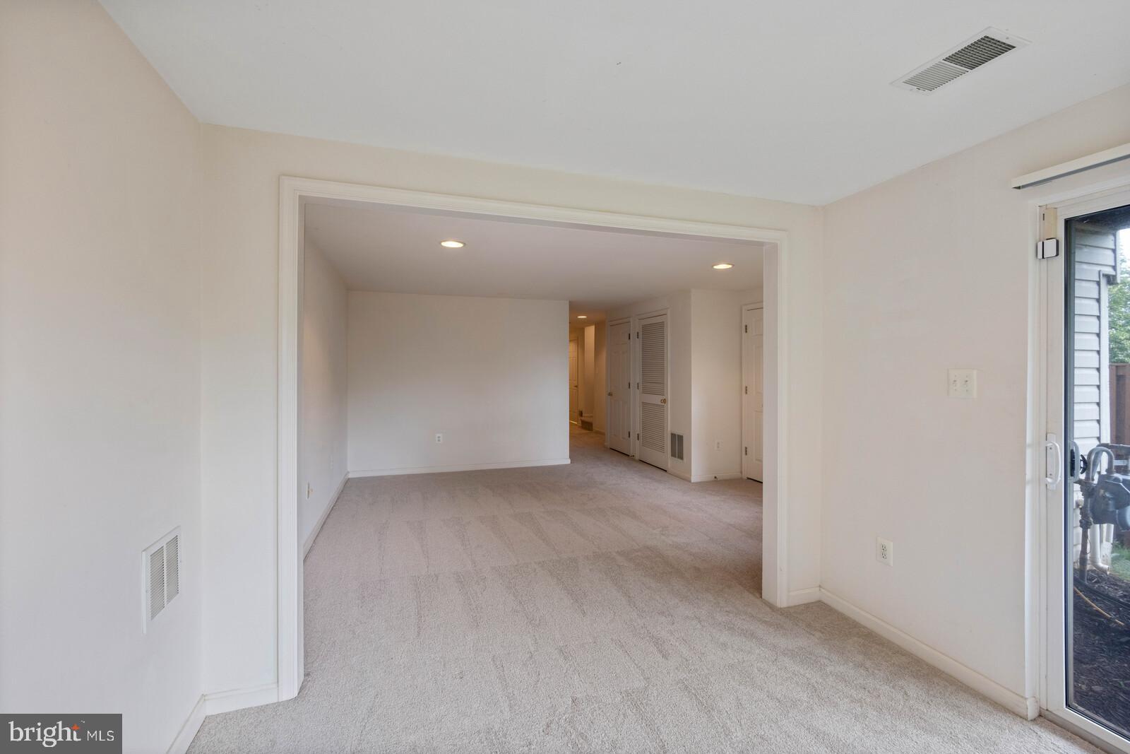 DOMINION STATION - Residential