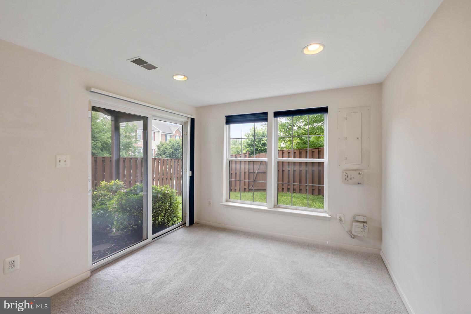 DOMINION STATION - Residential