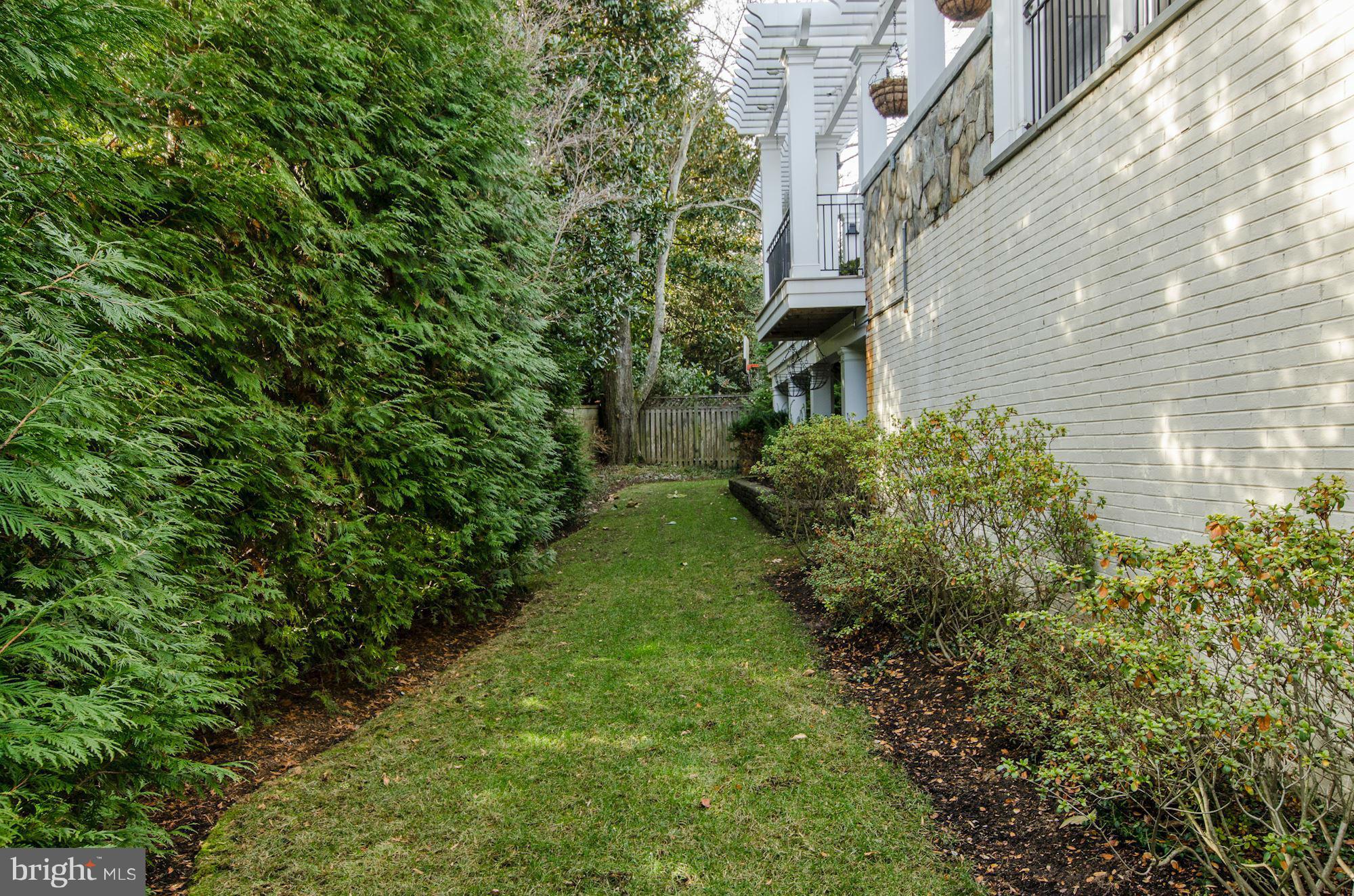 SPRINGFIELD - Residential