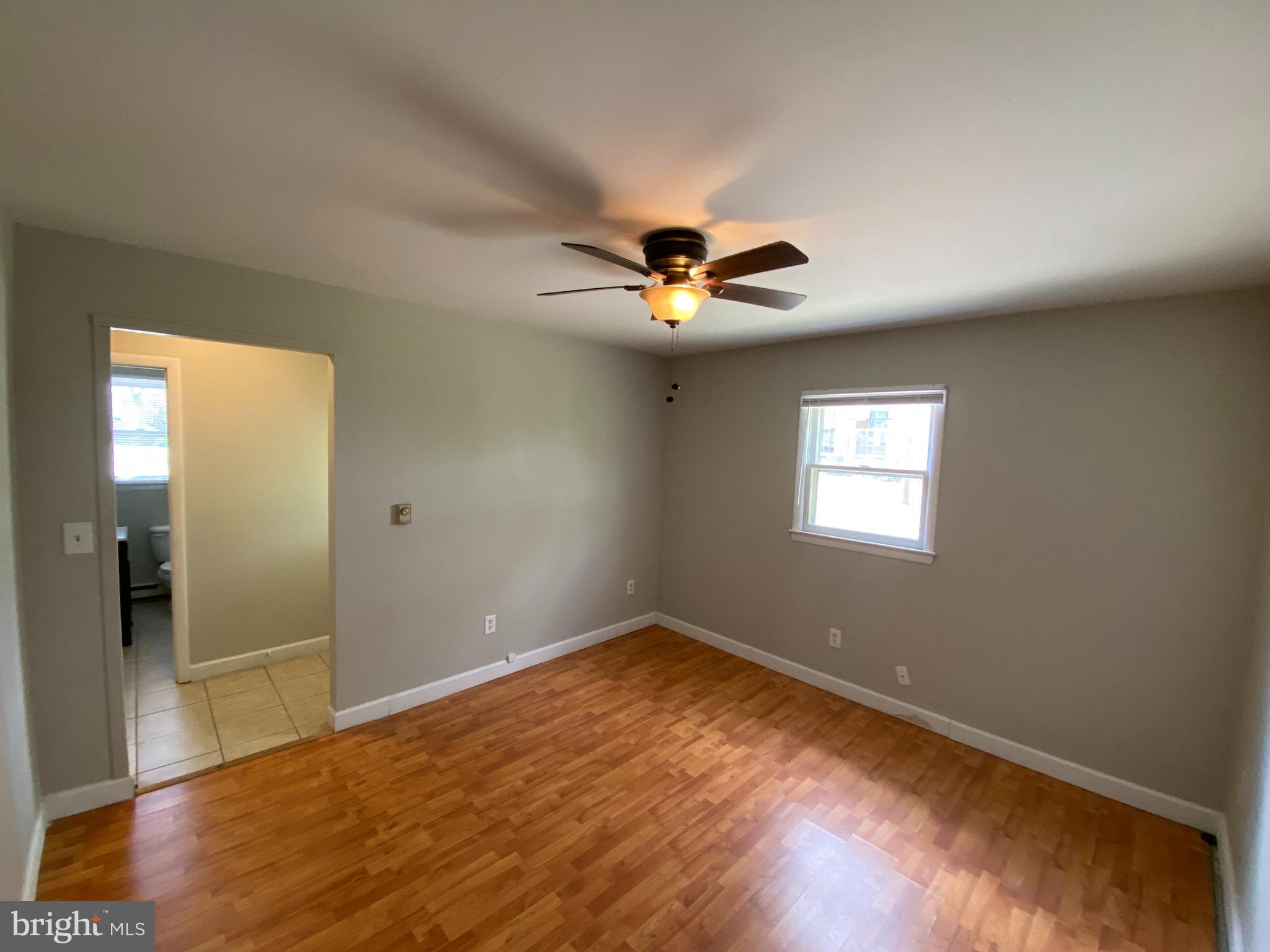 COLONIAL BEACH - Residential Lease