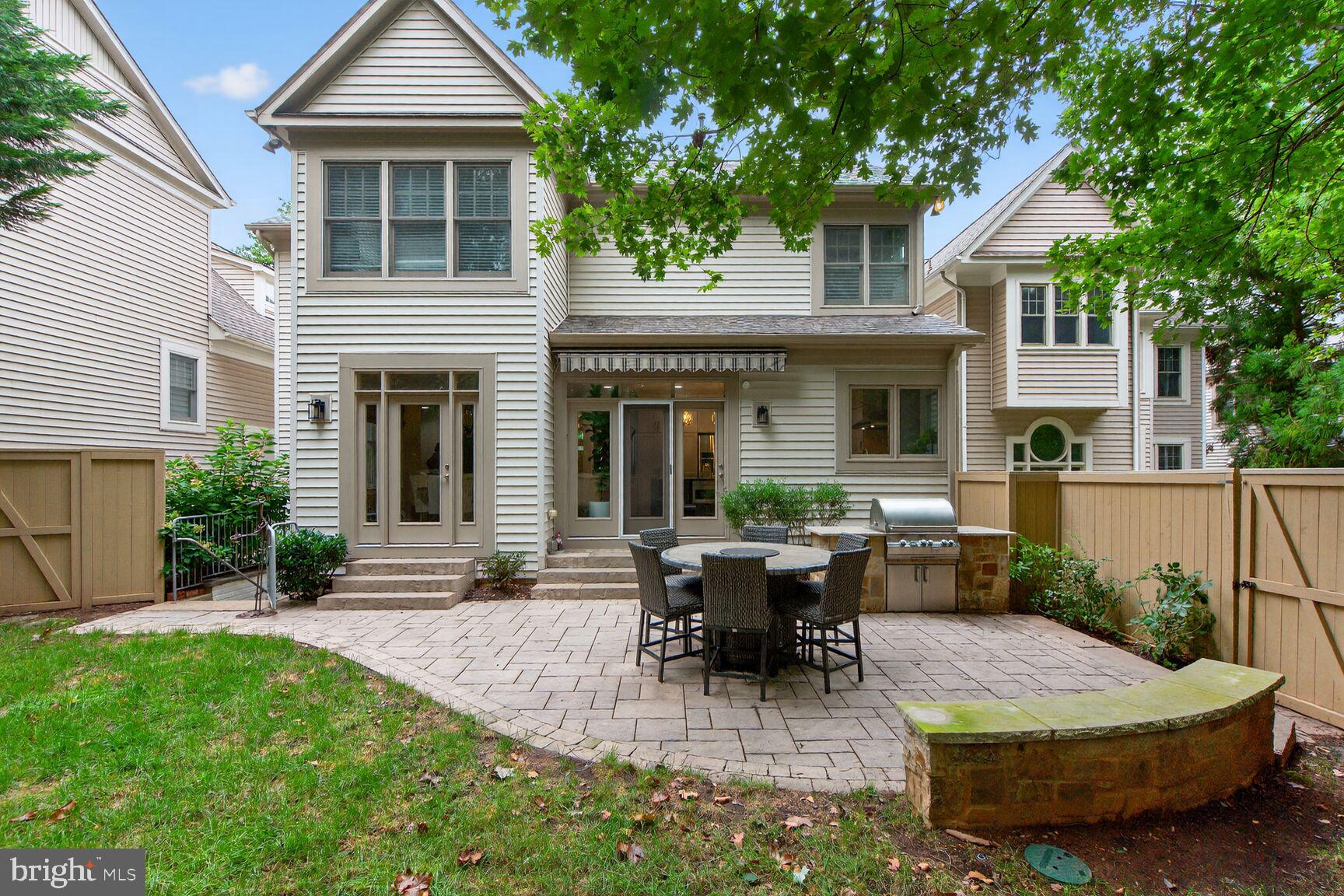 HIGHLAND PARK - Residential