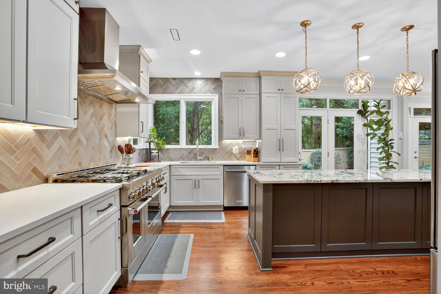 HIGHLAND PARK - Residential