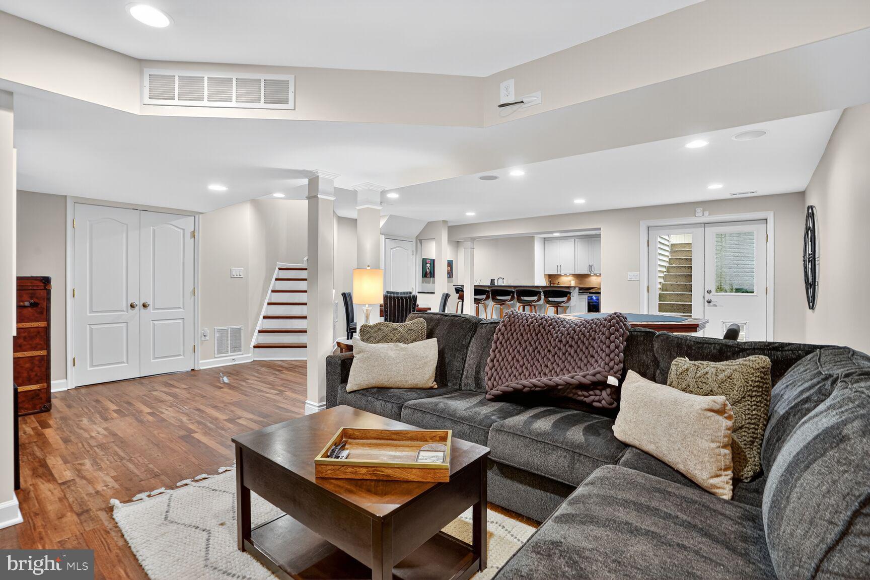 HIGHLAND PARK - Residential