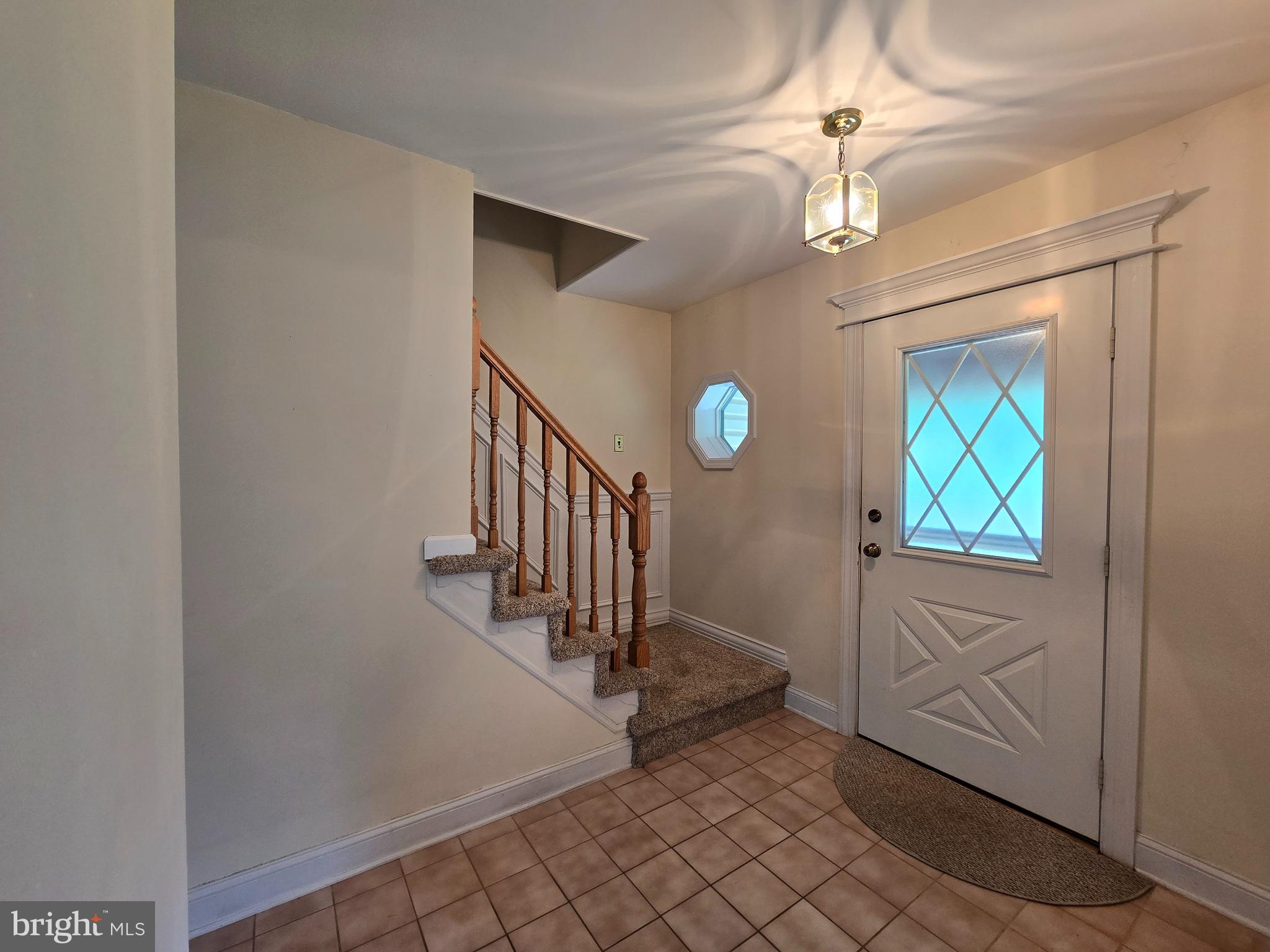 1802 ROBIN DRIVE
