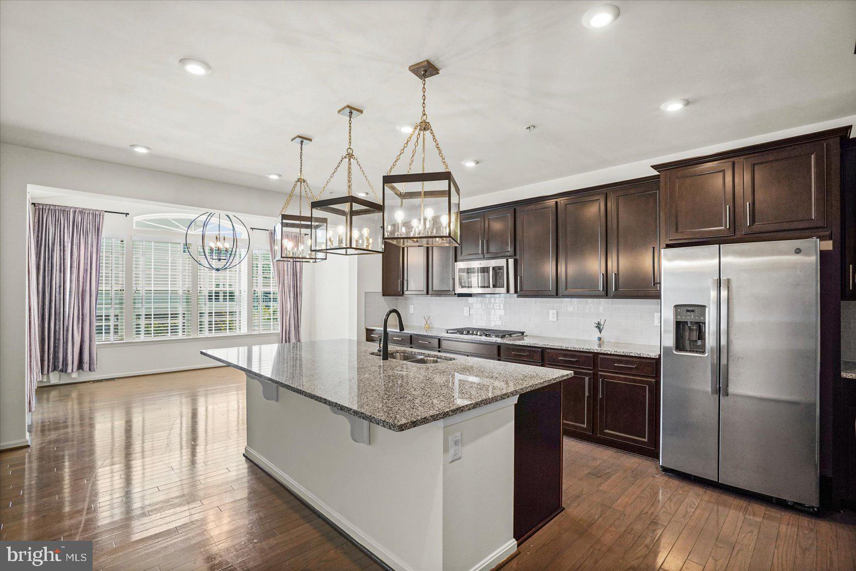 415 CRYSTAL DOWNS COURT