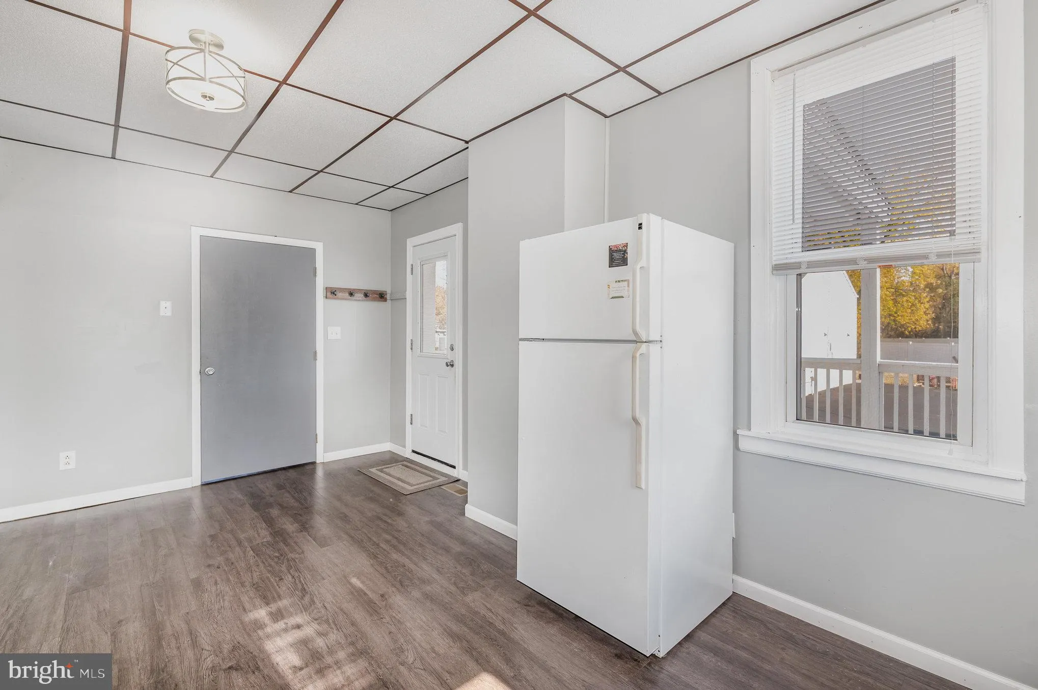 Baltimore, Maryland 21219, United States, 3 Bedrooms Bedrooms, ,2 BathroomsBathrooms,Residential,Coming Soon,240965