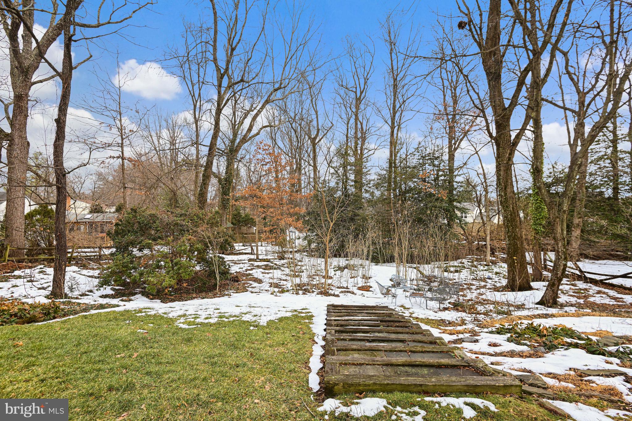 HIDDENBROOK - Residential