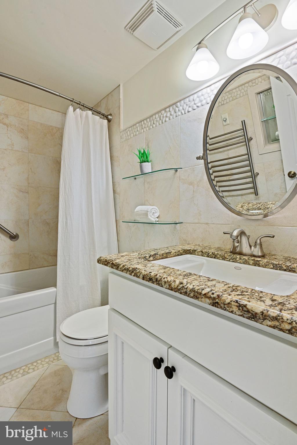 HIDDENBROOK - Residential