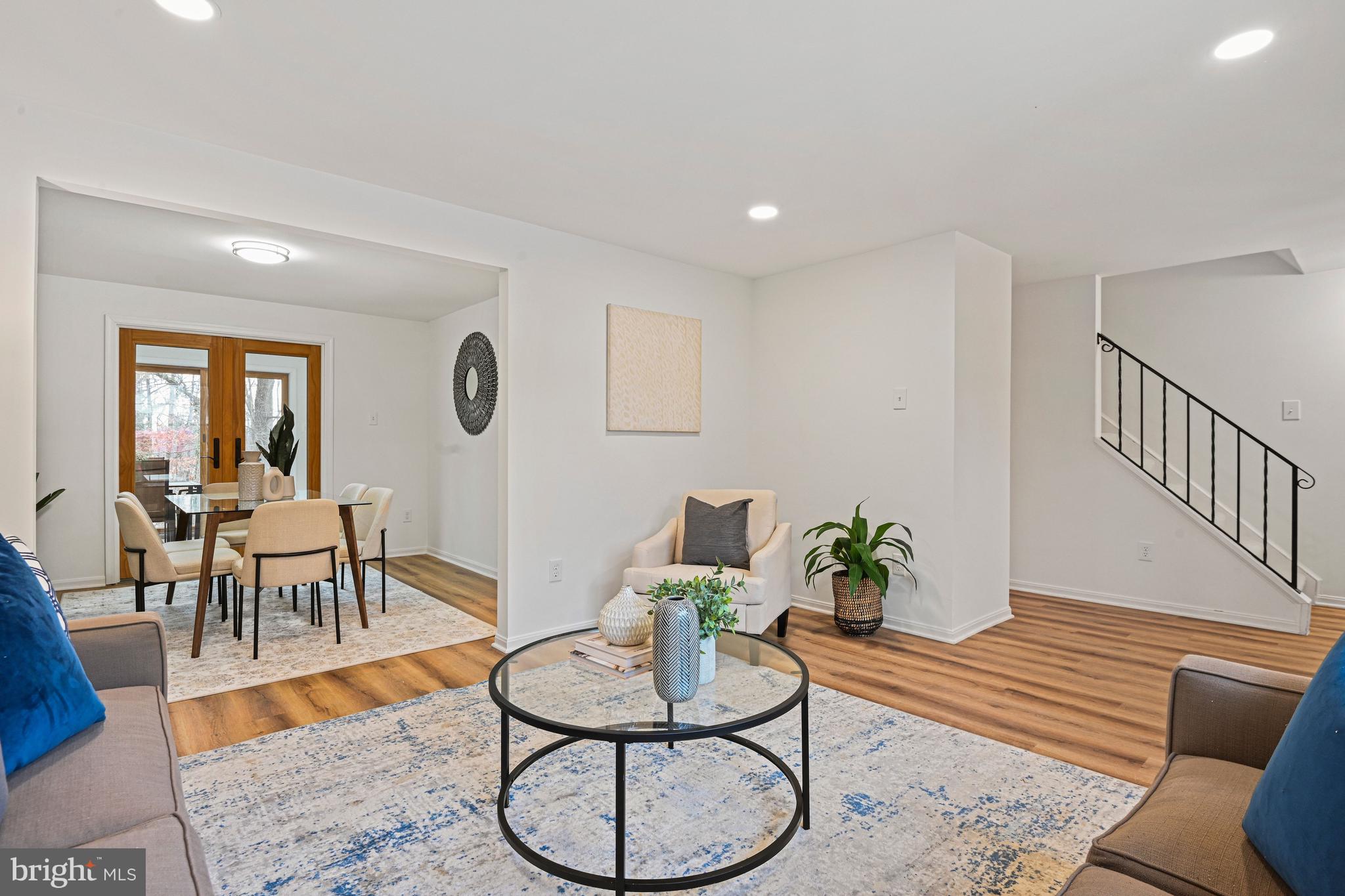 HIDDENBROOK - Residential