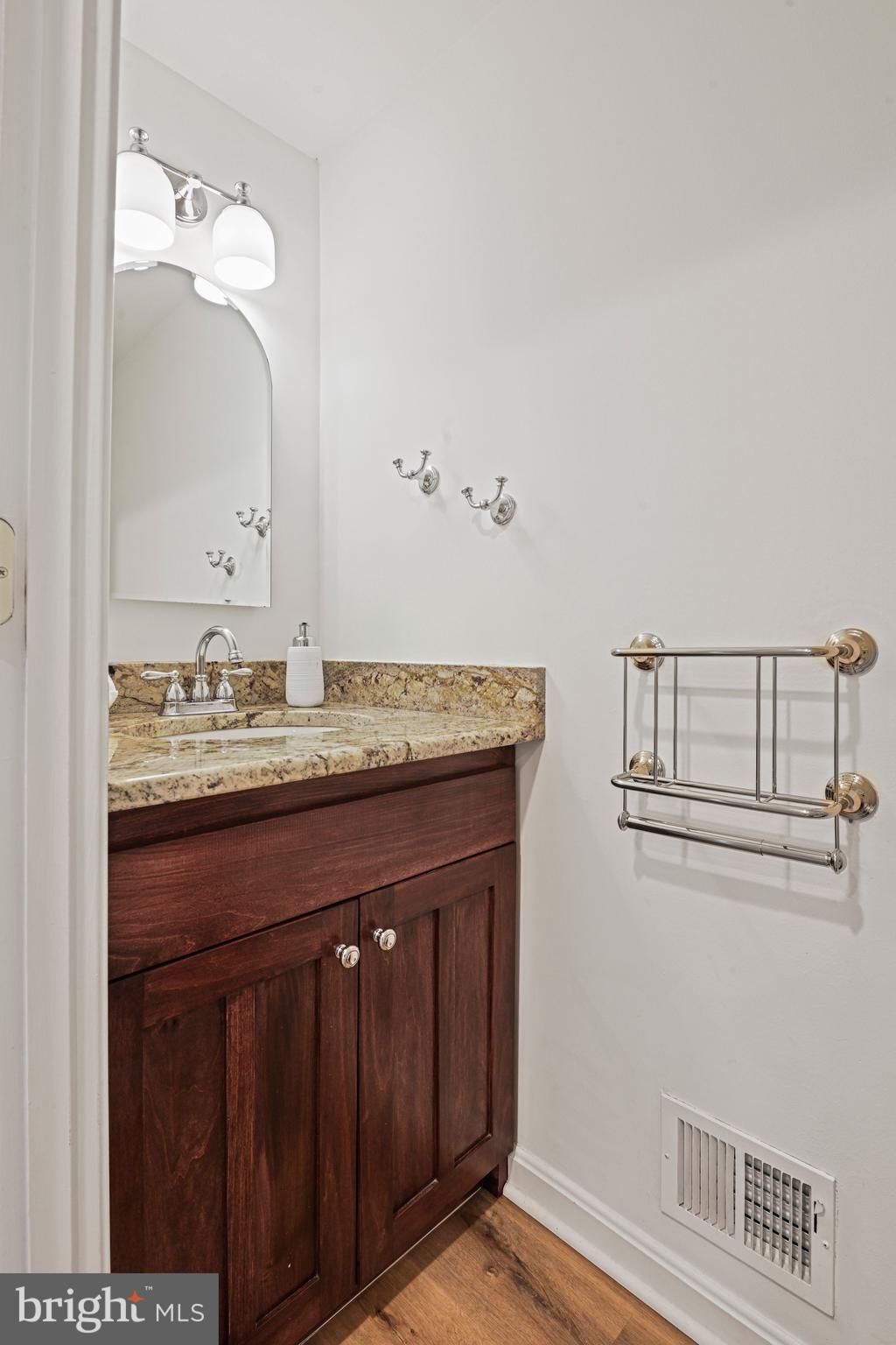 HIDDENBROOK - Residential