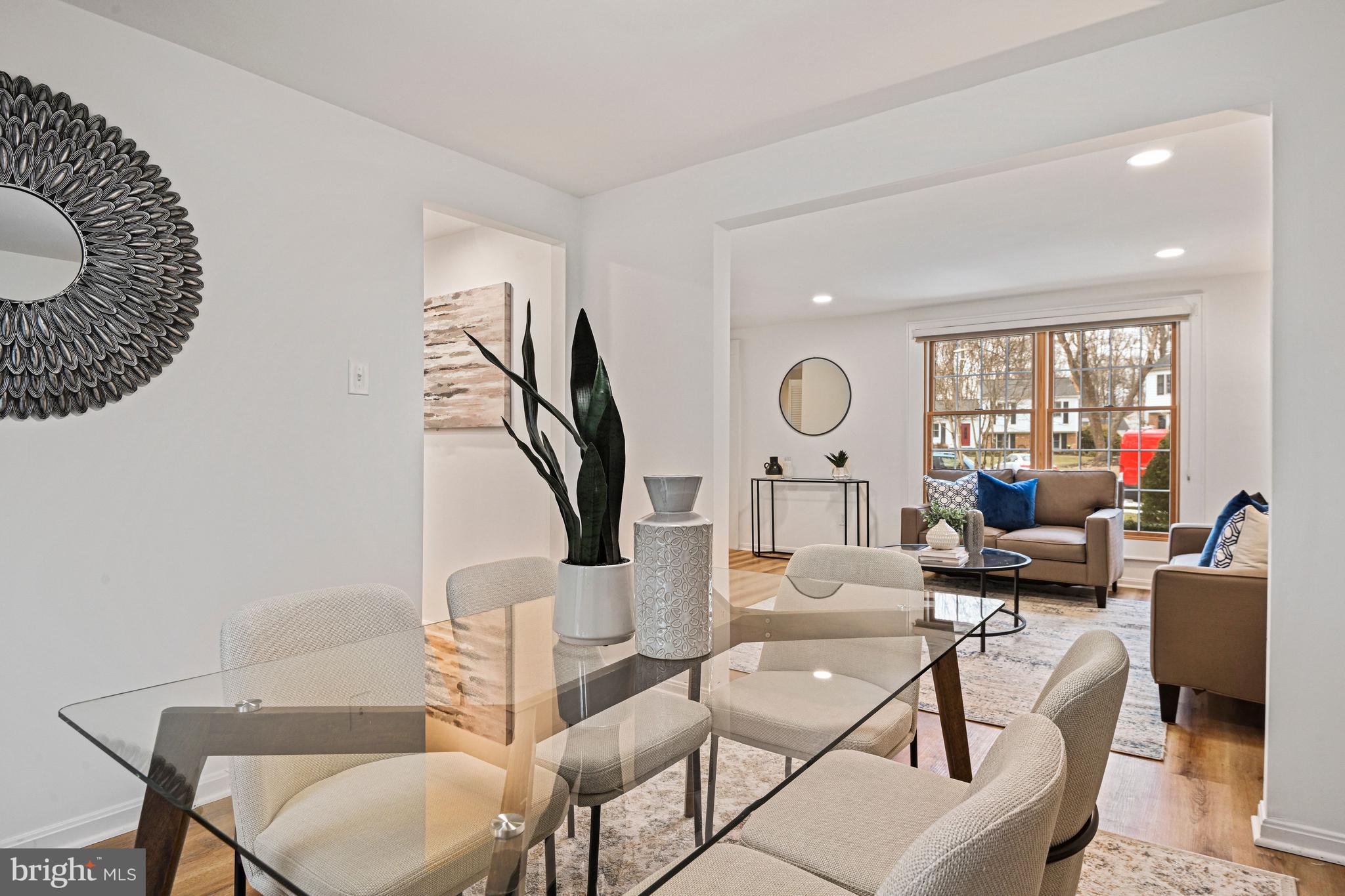 HIDDENBROOK - Residential