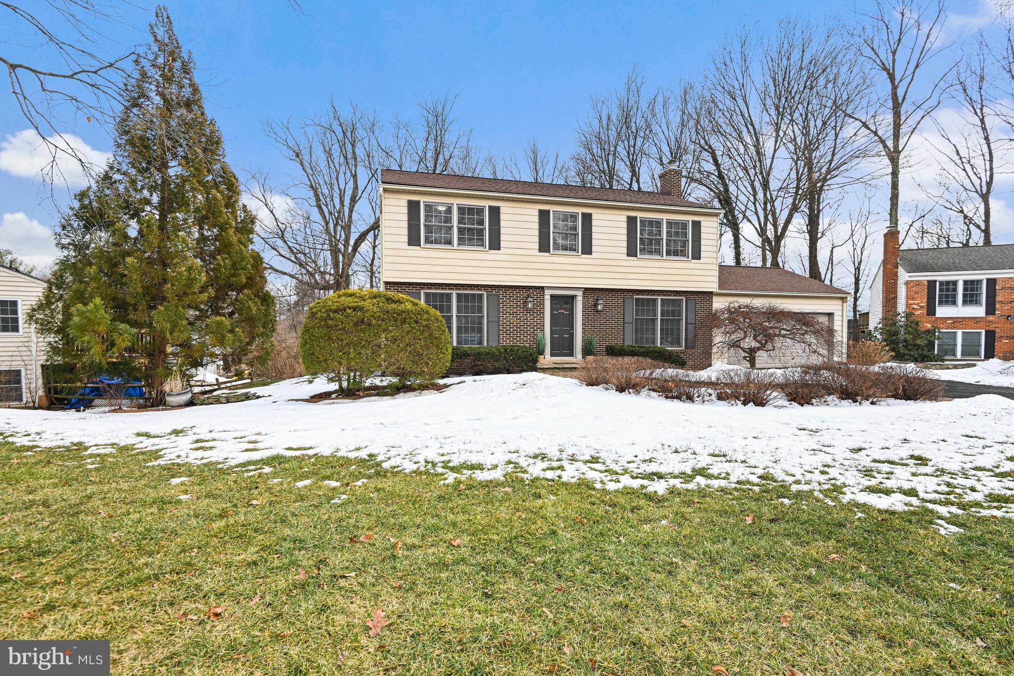 HIDDENBROOK - Residential