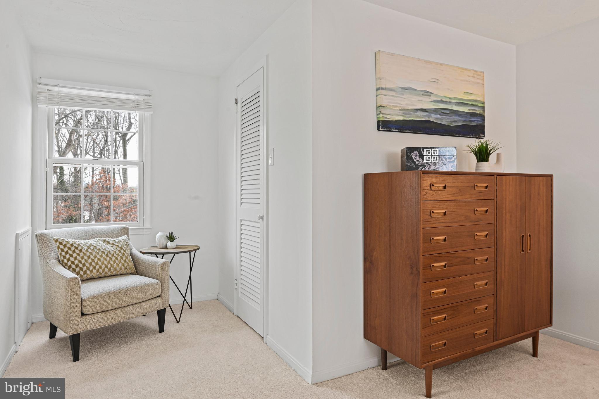 HIDDENBROOK - Residential