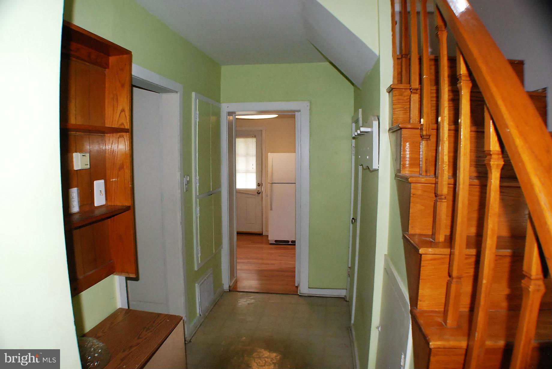 ROCK CLIFF - Residential