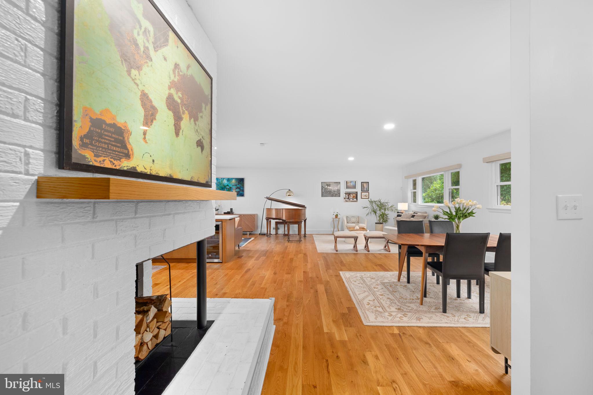 6354 LYRIC LANE