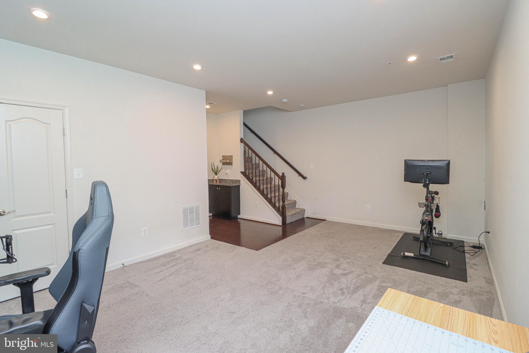 PARKSIDE - Residential