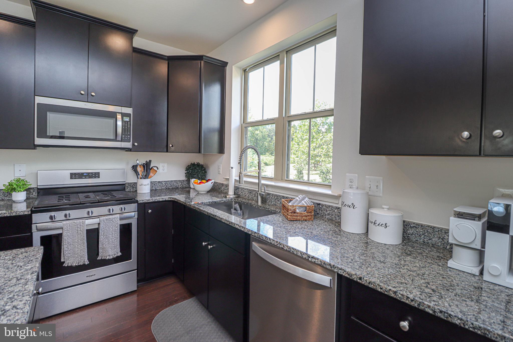 PARKSIDE - Residential