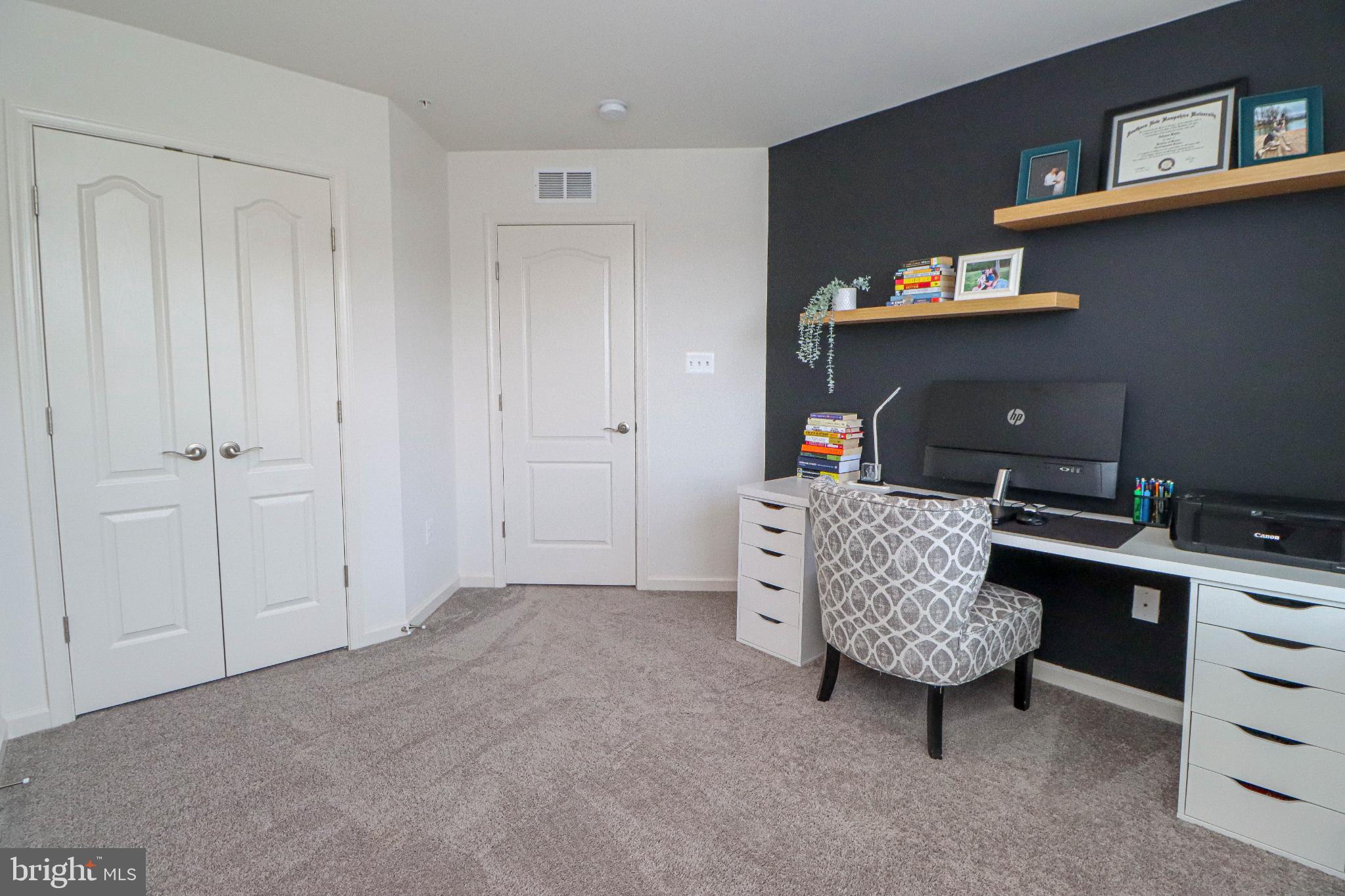 PARKSIDE - Residential