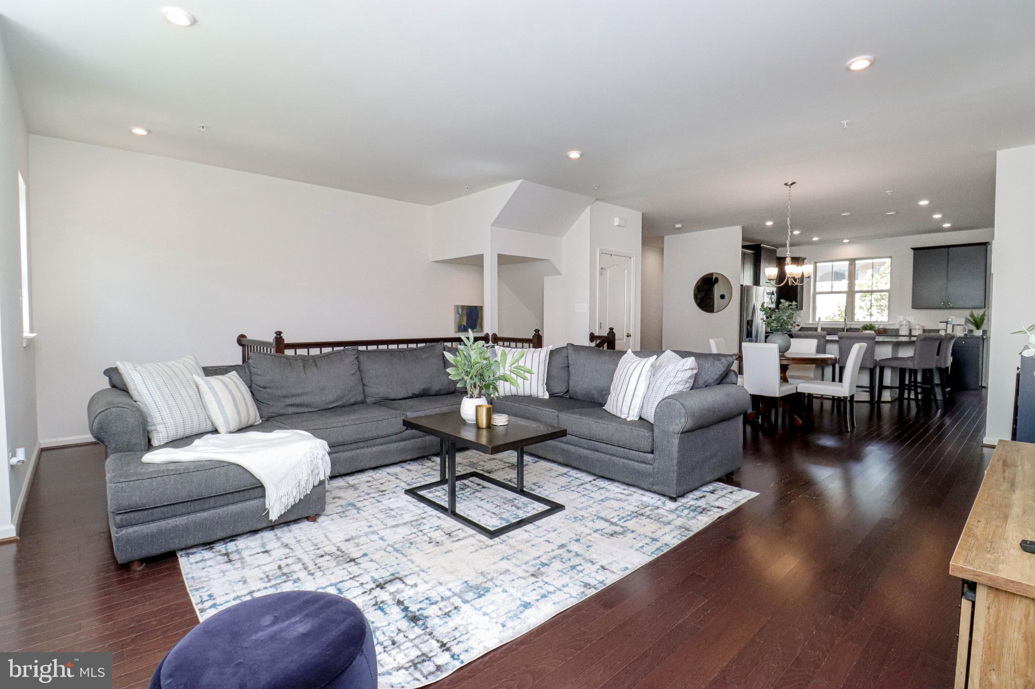 PARKSIDE - Residential