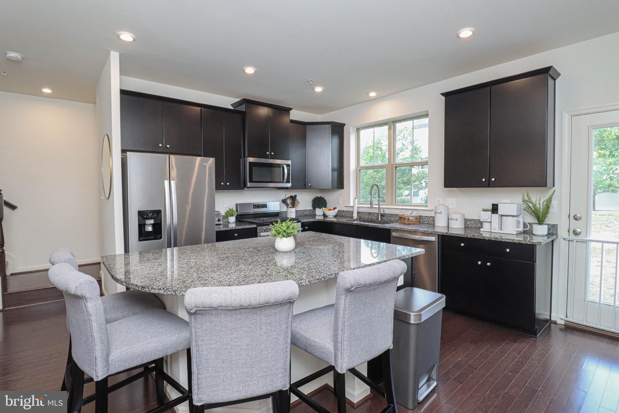 PARKSIDE - Residential