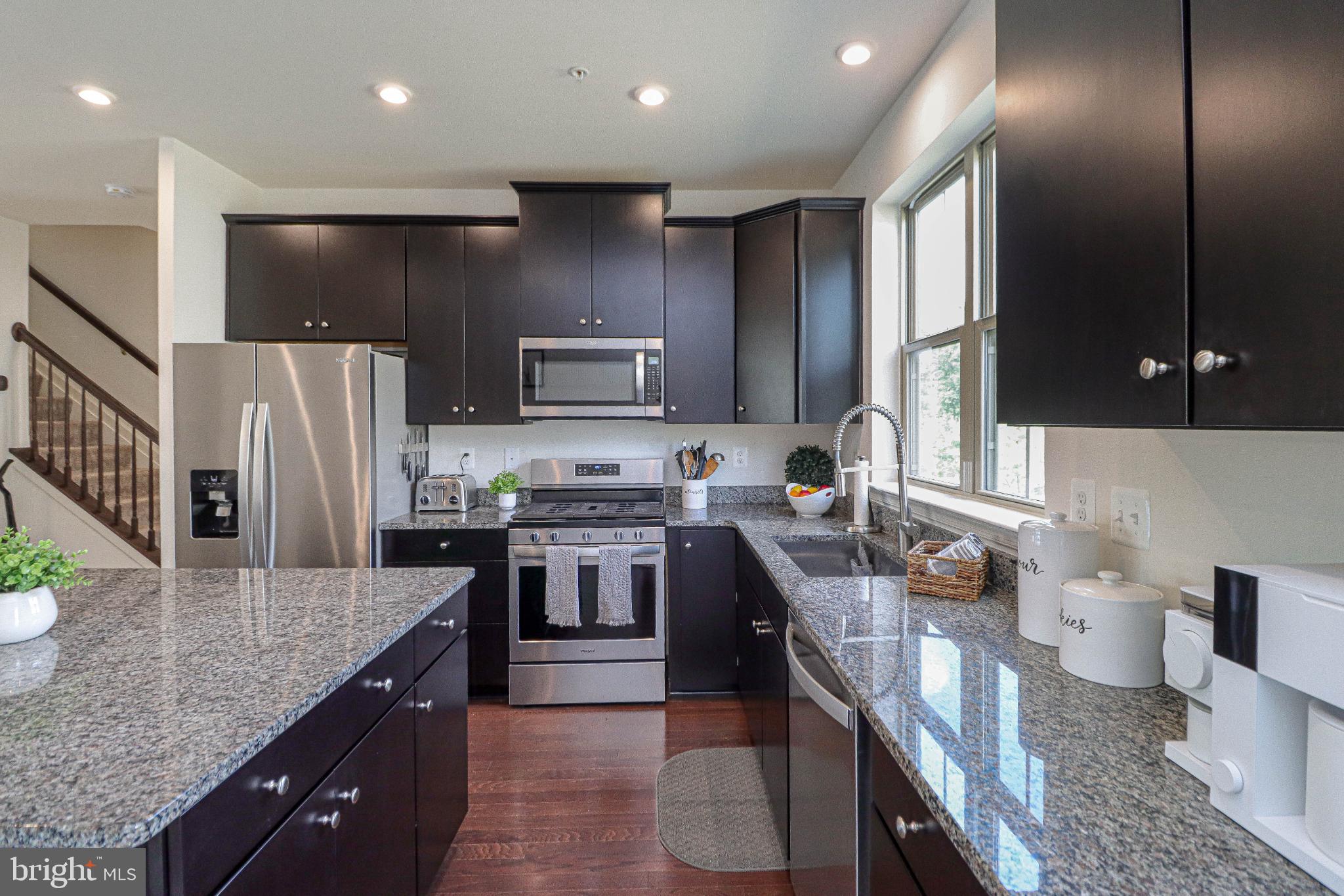 PARKSIDE - Residential