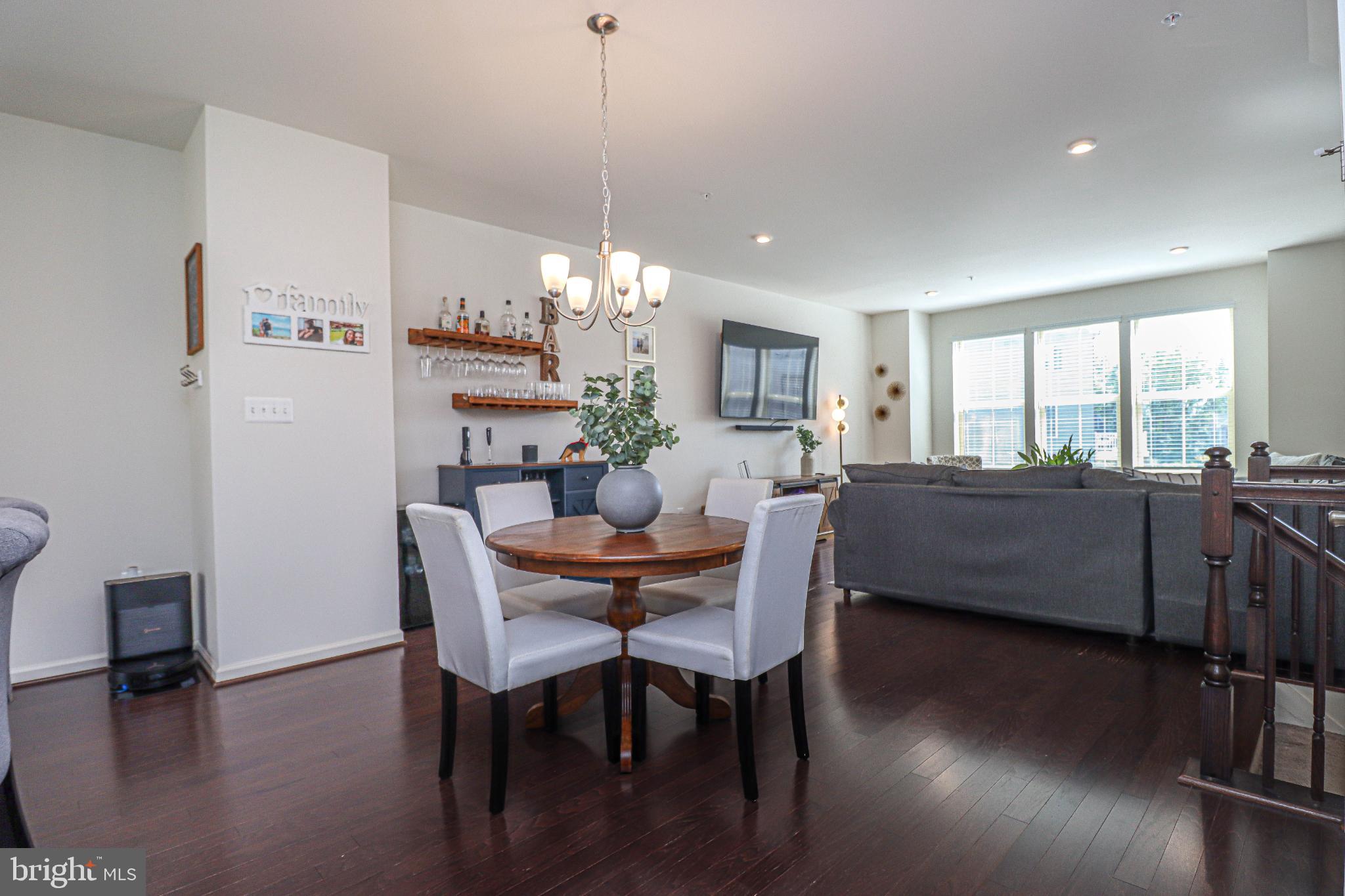 PARKSIDE - Residential