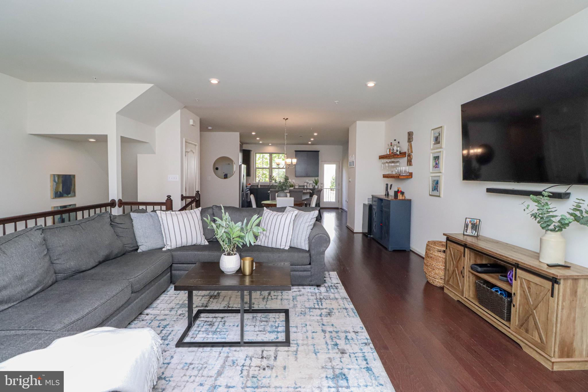 PARKSIDE - Residential