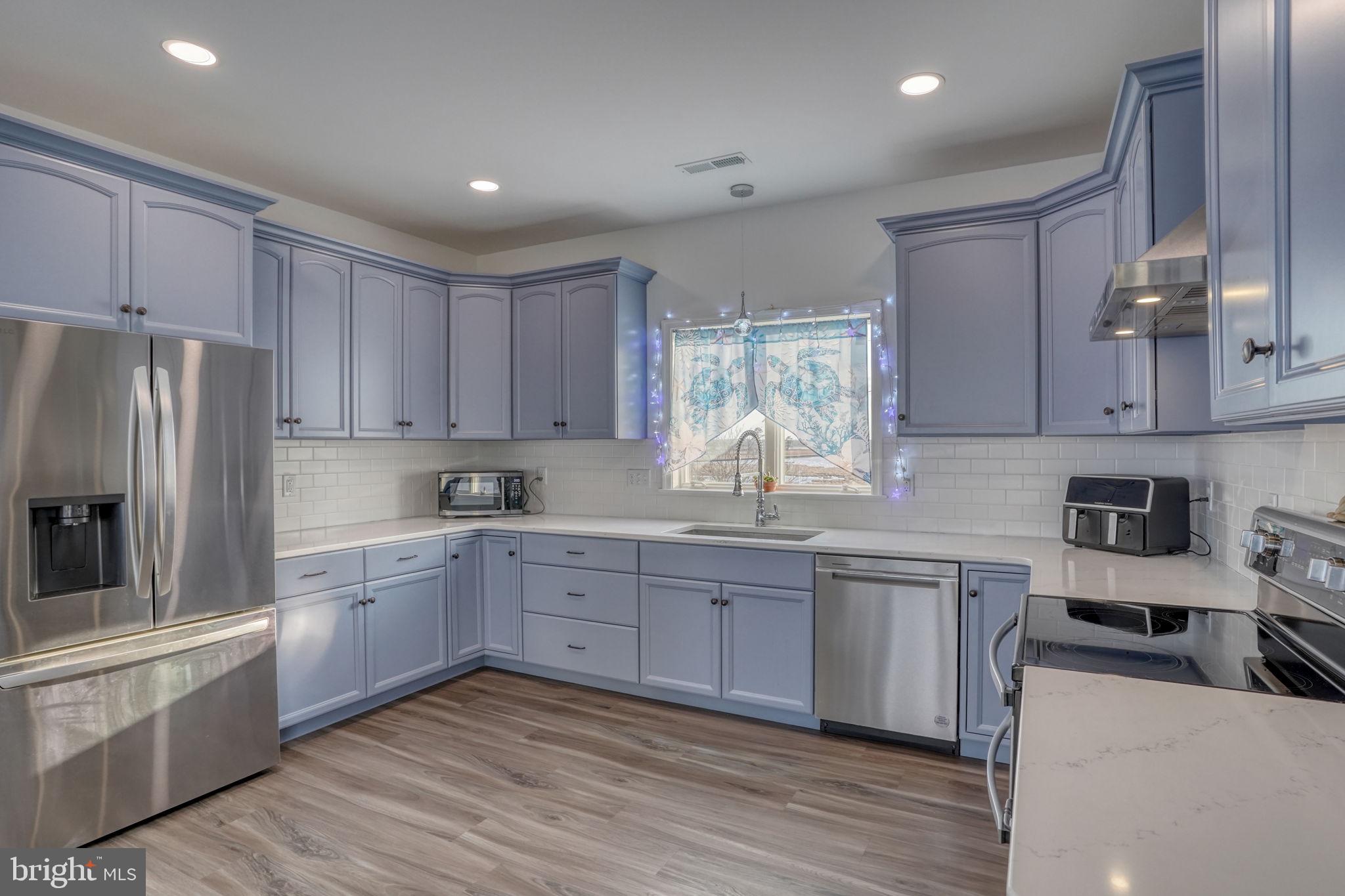 BIG STONE BEACH - Residential