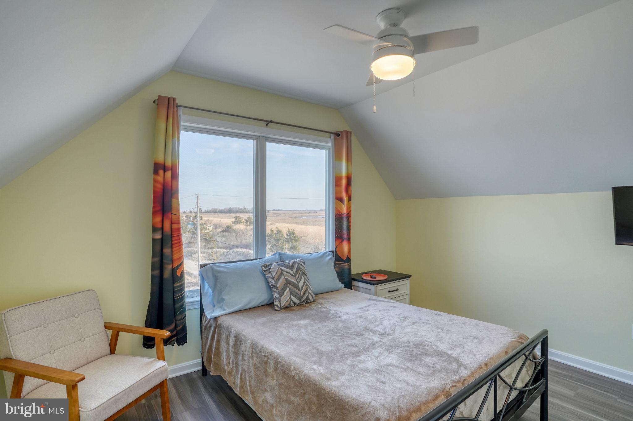 BIG STONE BEACH - Residential