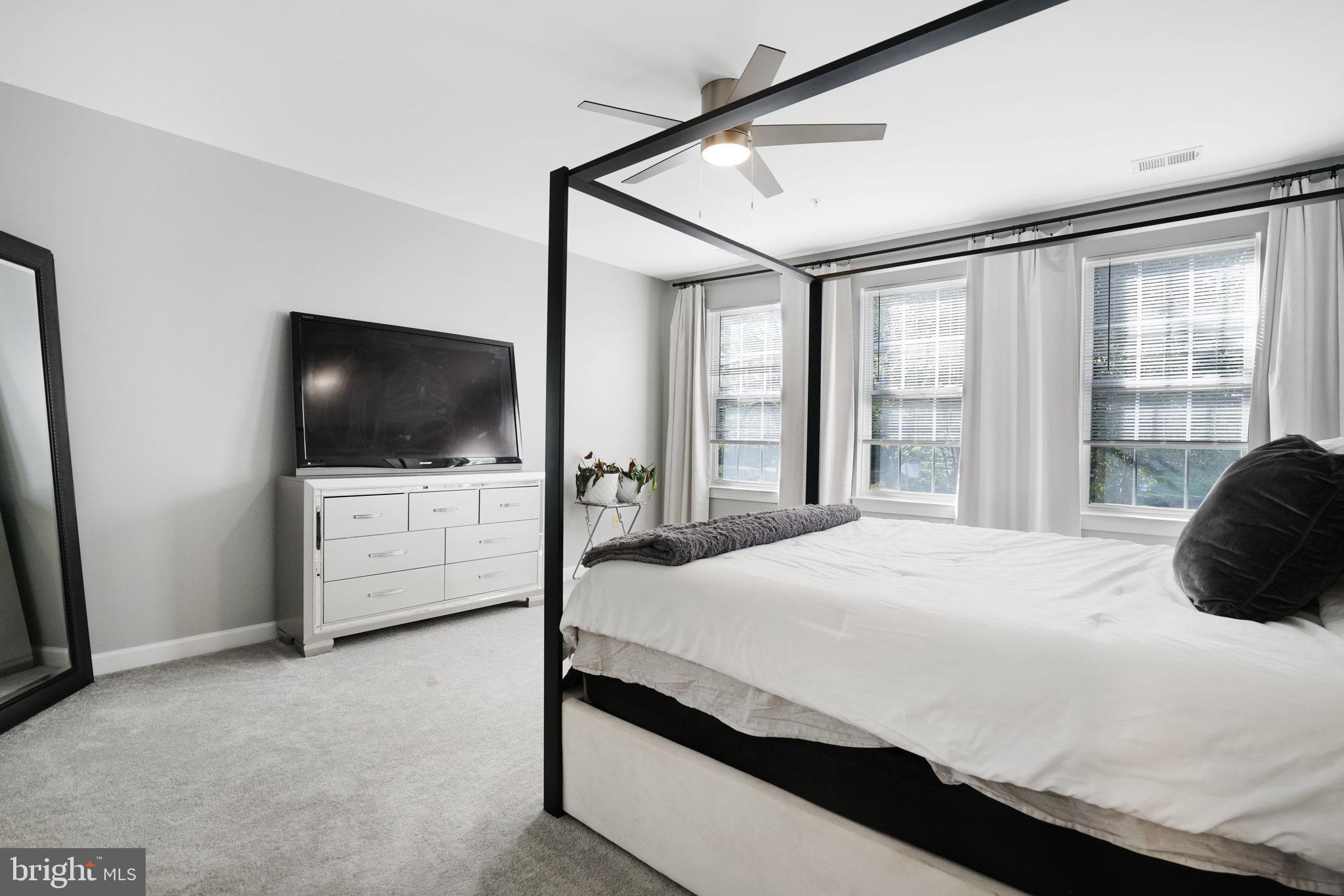 VILLAGES OF POTOMAC AT INDIAN HEAD - Residential Lease