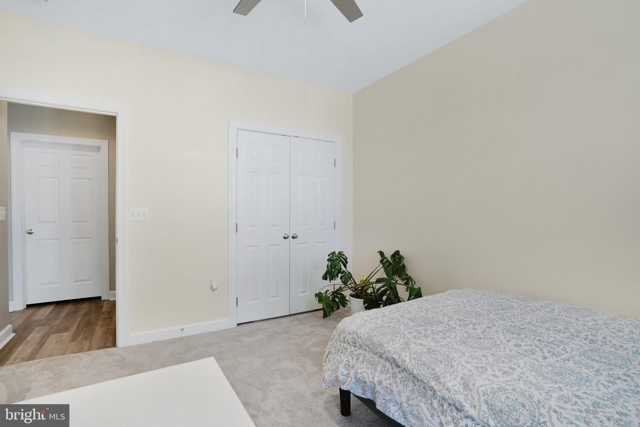 VILLAGES OF POTOMAC AT INDIAN HEAD - Residential Lease