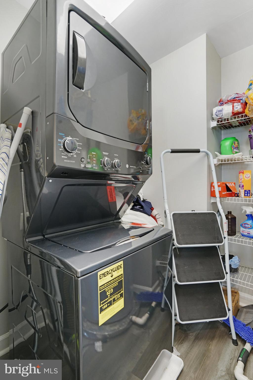 VILLAGES OF POTOMAC AT INDIAN HEAD - Residential Lease