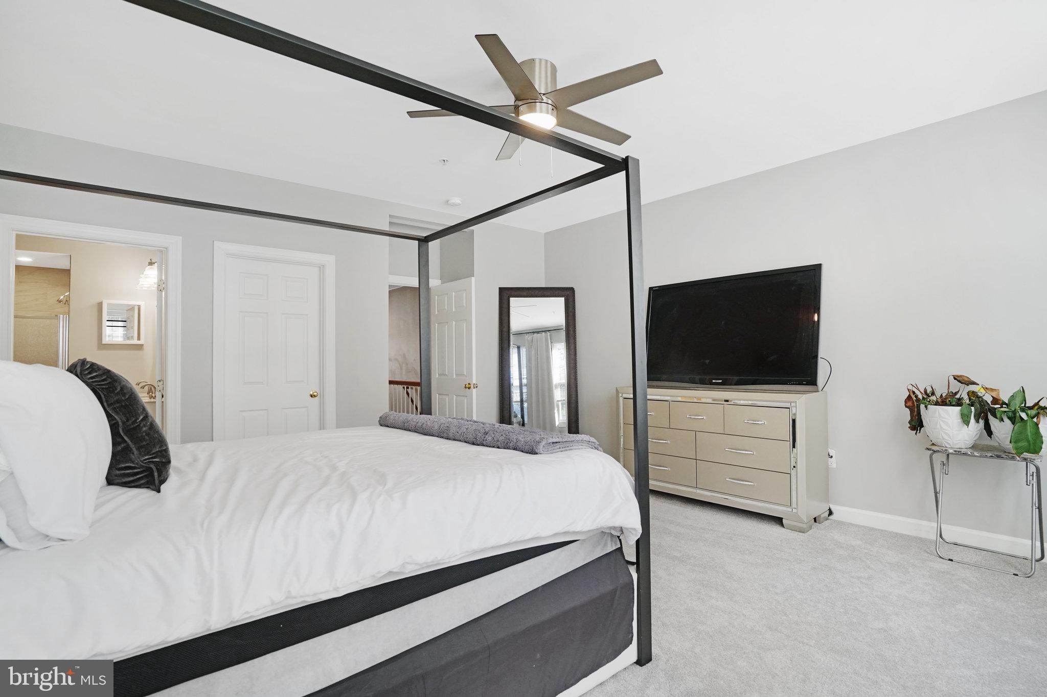 VILLAGES OF POTOMAC AT INDIAN HEAD - Residential Lease