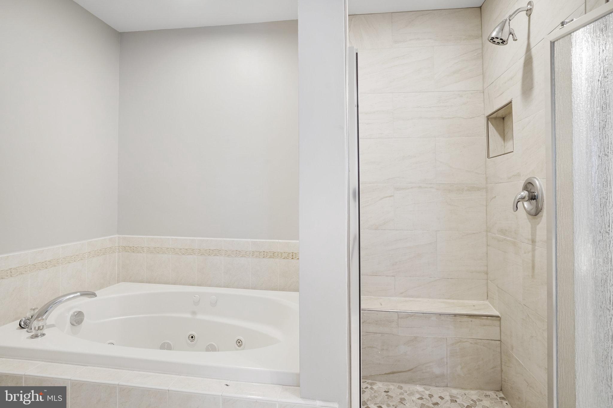 VILLAGES OF POTOMAC AT INDIAN HEAD - Residential Lease