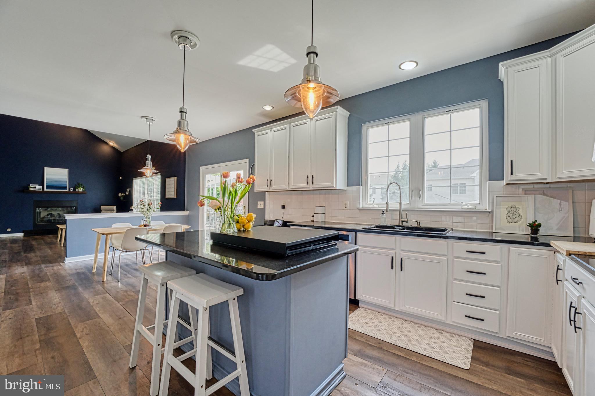 BELMONT - Residential