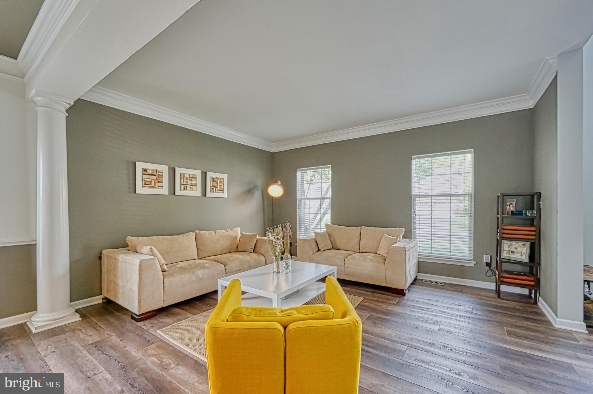 BELMONT - Residential