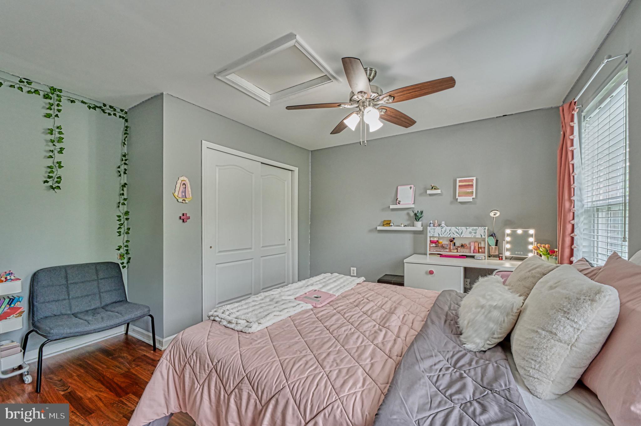 BELMONT - Residential