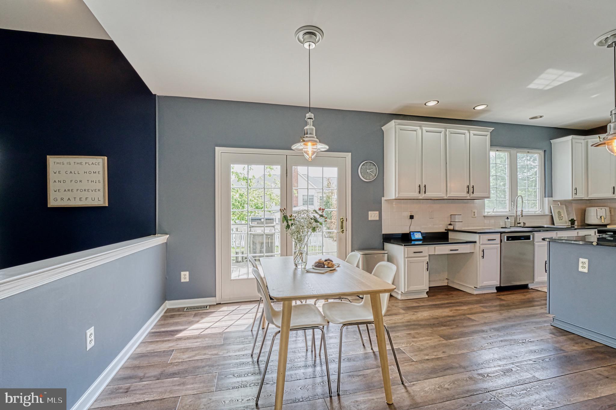 BELMONT - Residential