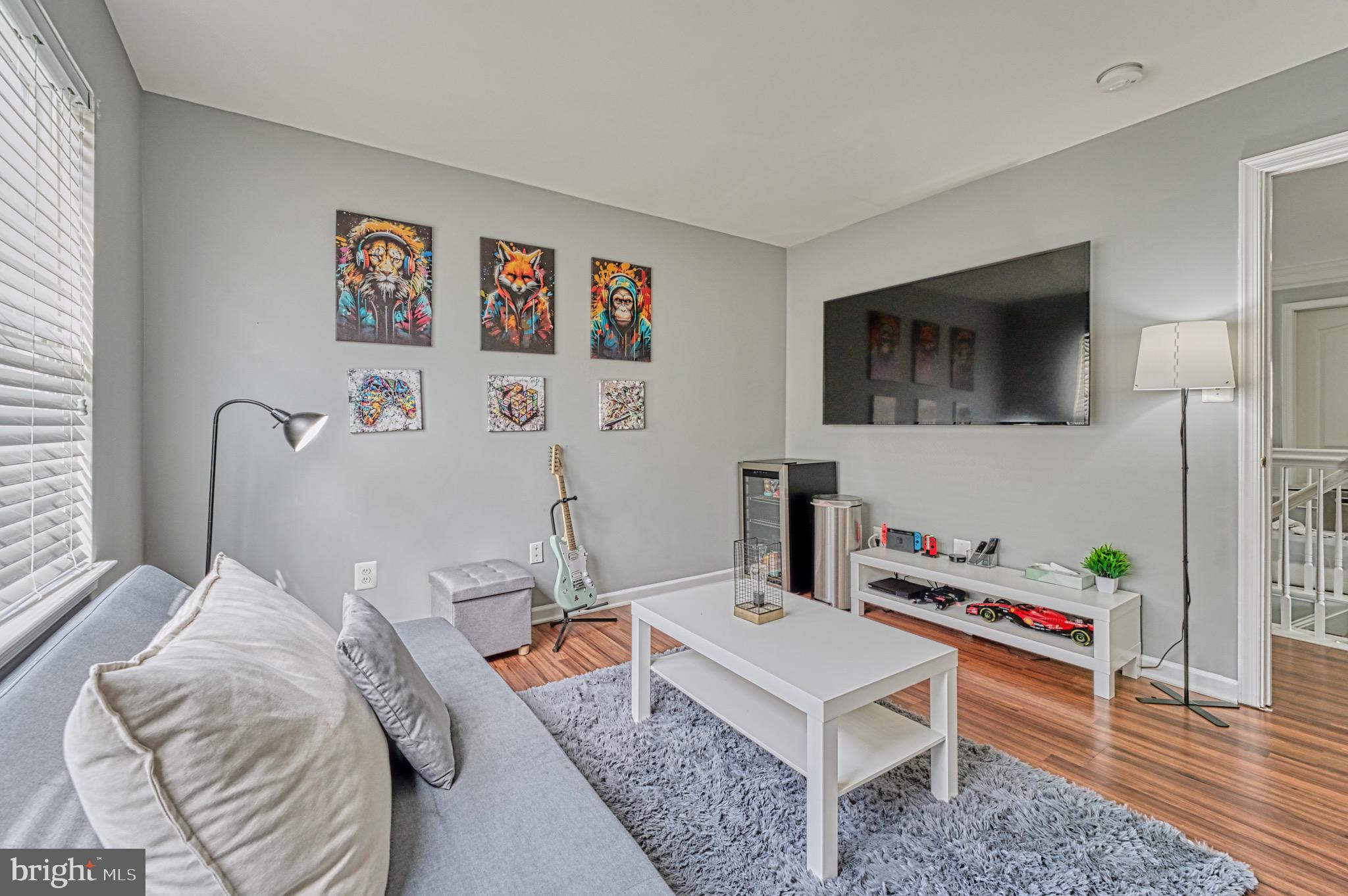 BELMONT - Residential