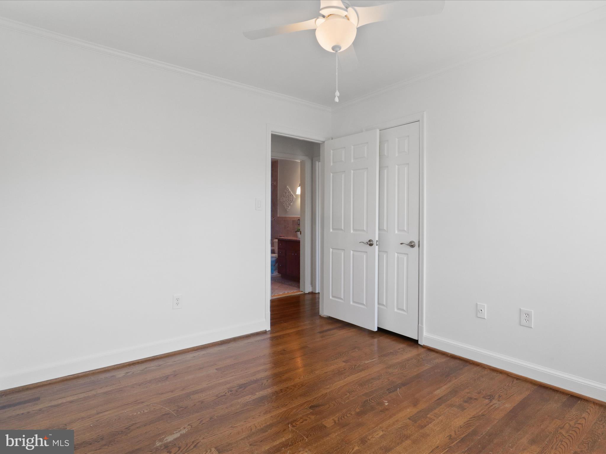 FOREST HILLS - Residential