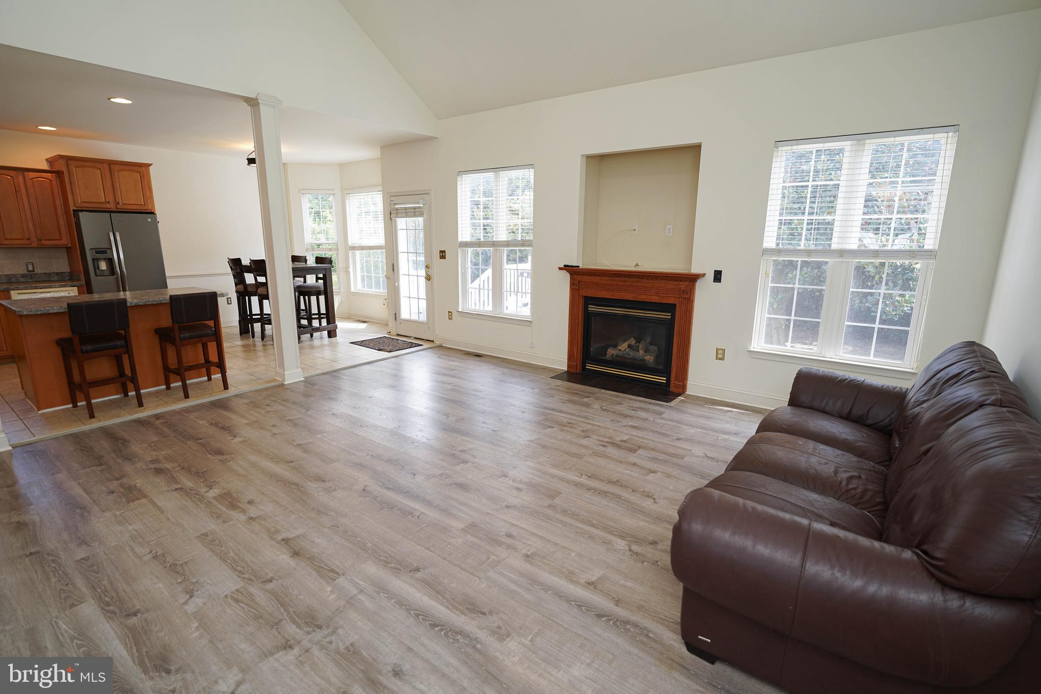 EAST FIELD - Residential