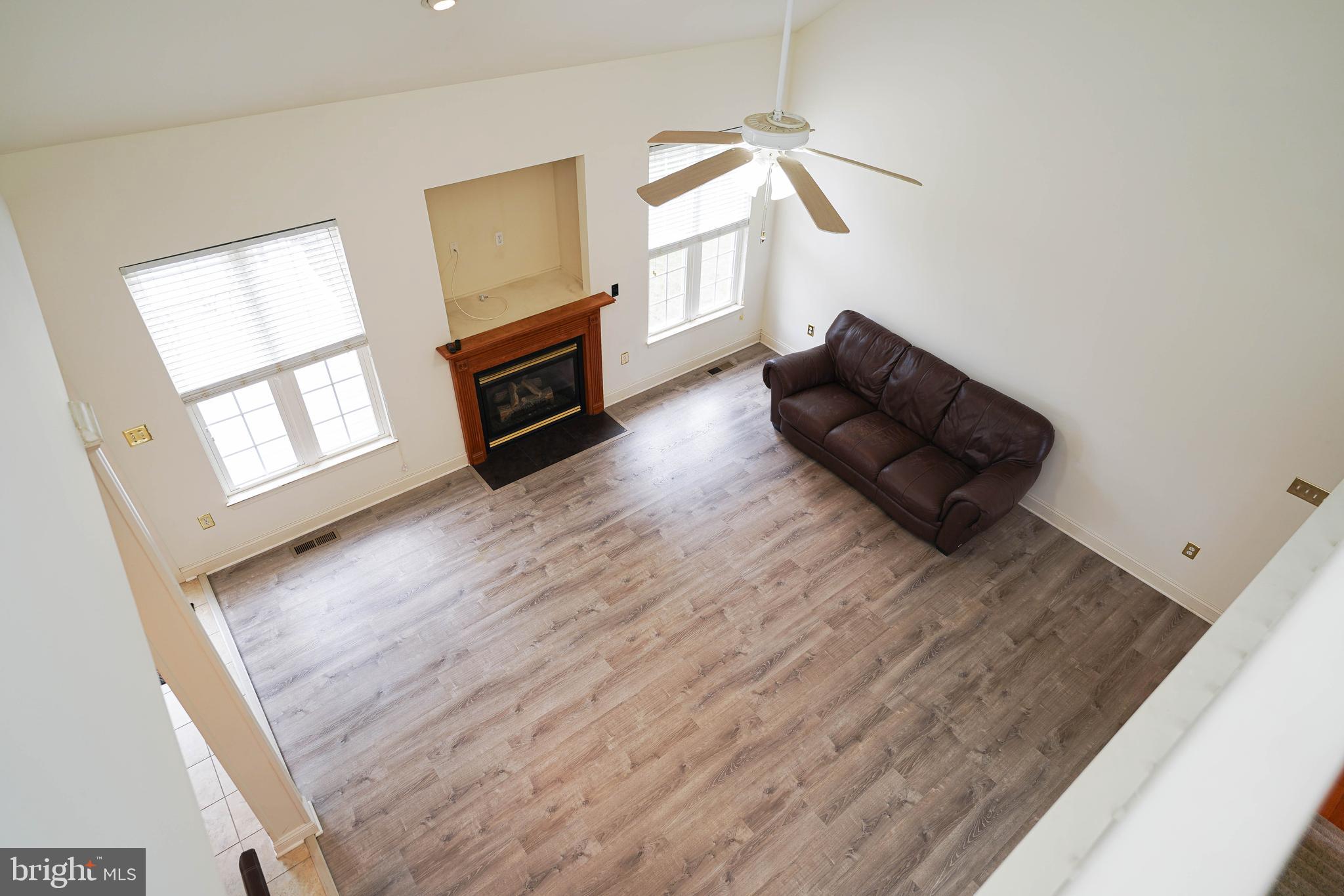 EAST FIELD - Residential