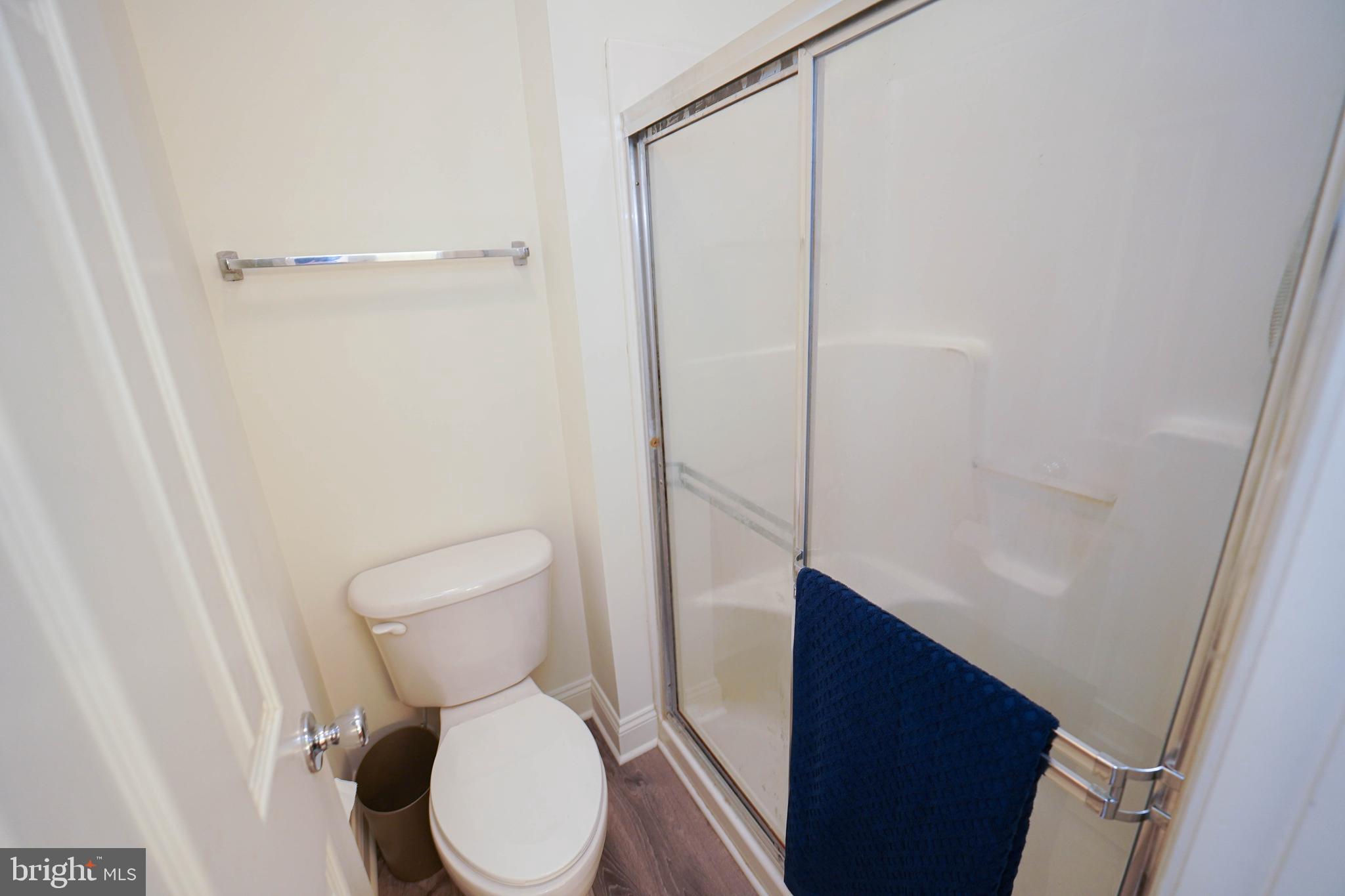 EAST FIELD - Residential