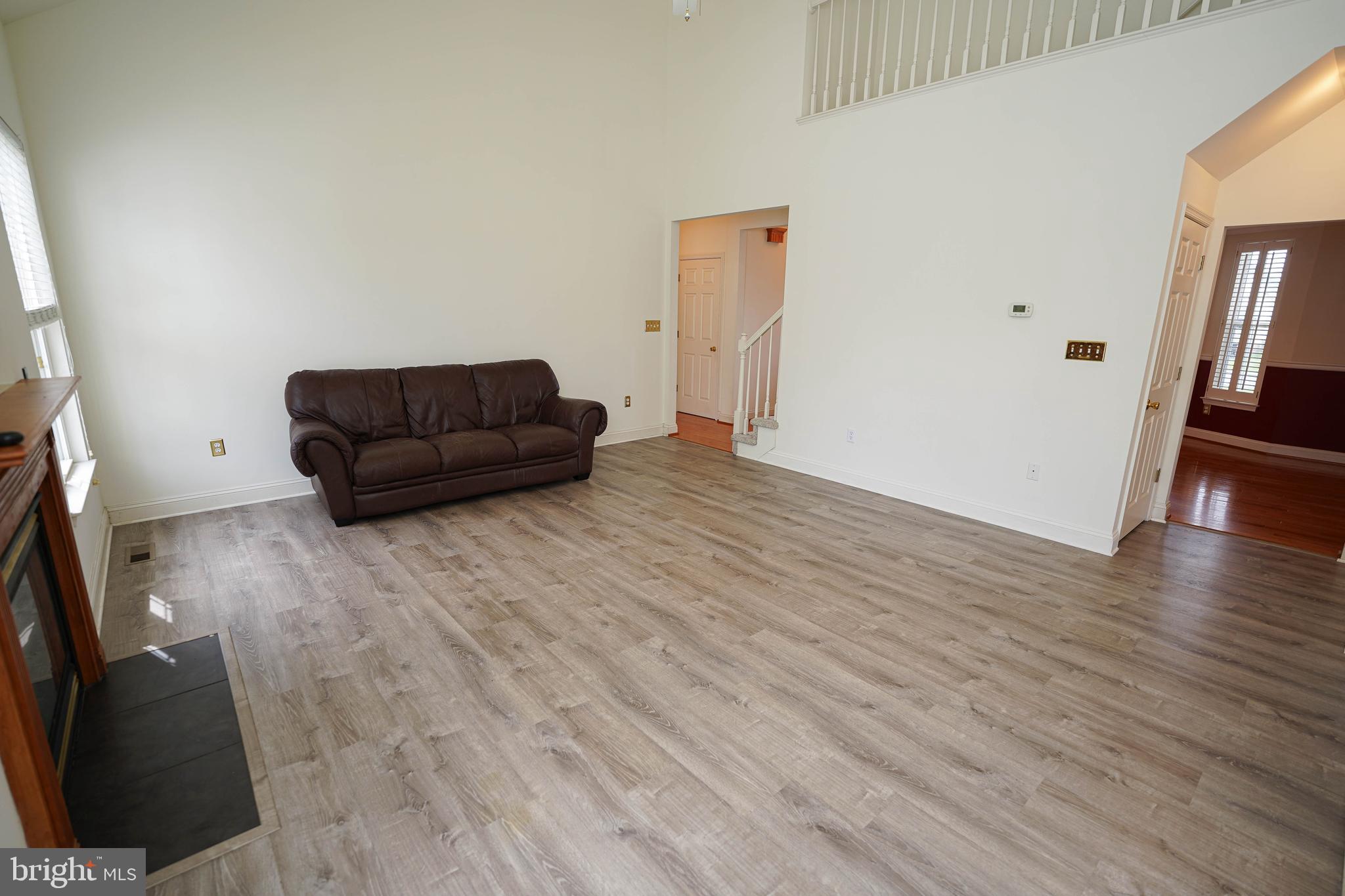 EAST FIELD - Residential